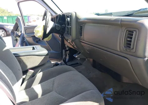 2006 Chevrolet Silverado K1500 from USA, damaged, VIN 1GCEK19BX6Z197158